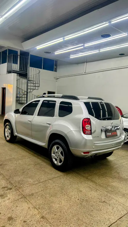 RENAULT Duster - Foto
