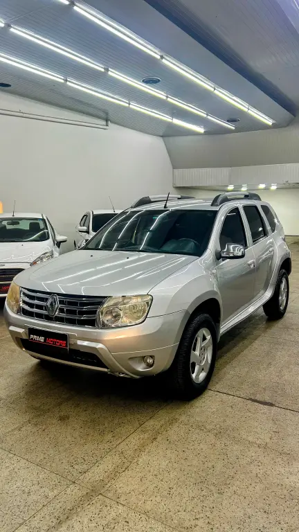 RENAULT Duster - Foto