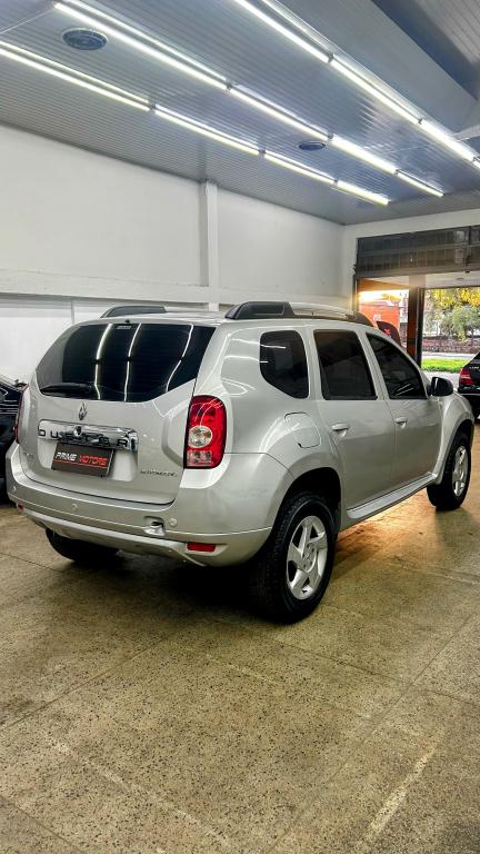 RENAULT Duster - Foto