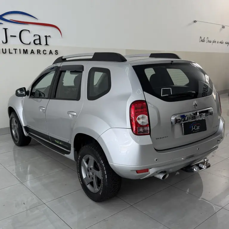 RENAULT Duster - Foto