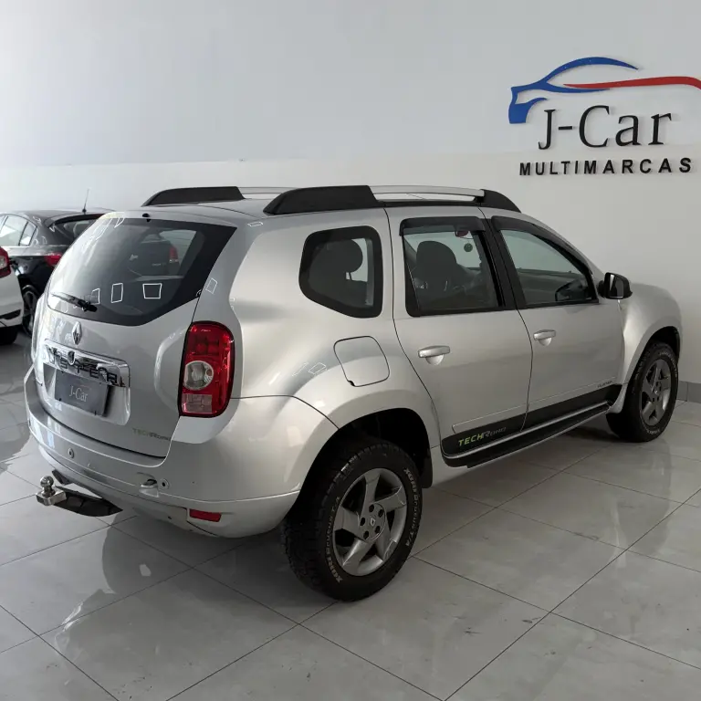 RENAULT Duster - Foto