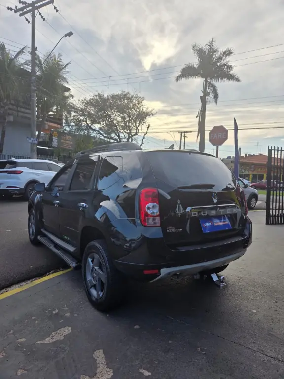 RENAULT Duster - Foto