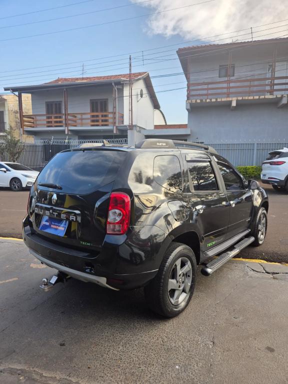 RENAULT Duster - Foto