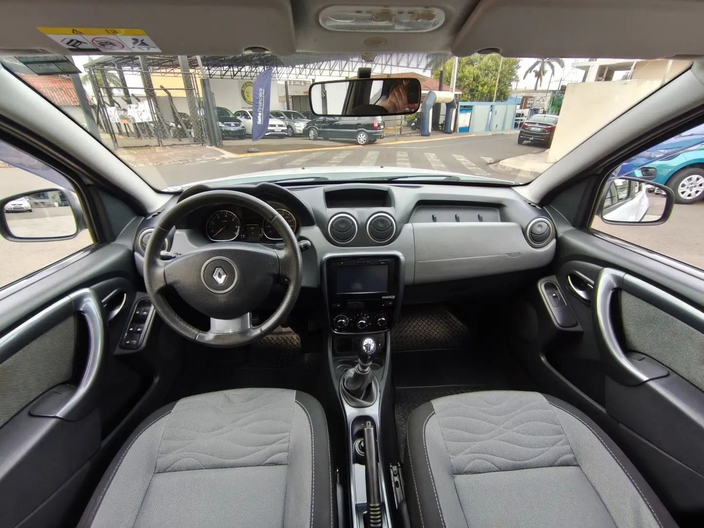 RENAULT Duster - Foto