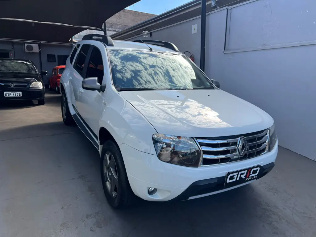 RENAULT Duster