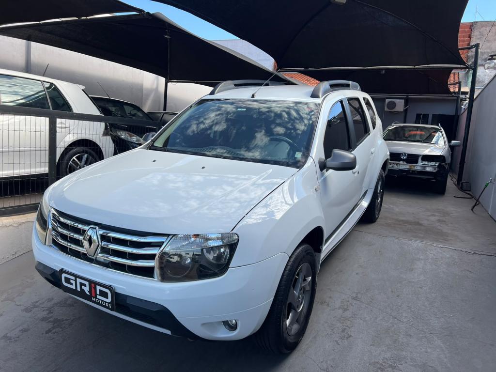 RENAULT Duster - Foto