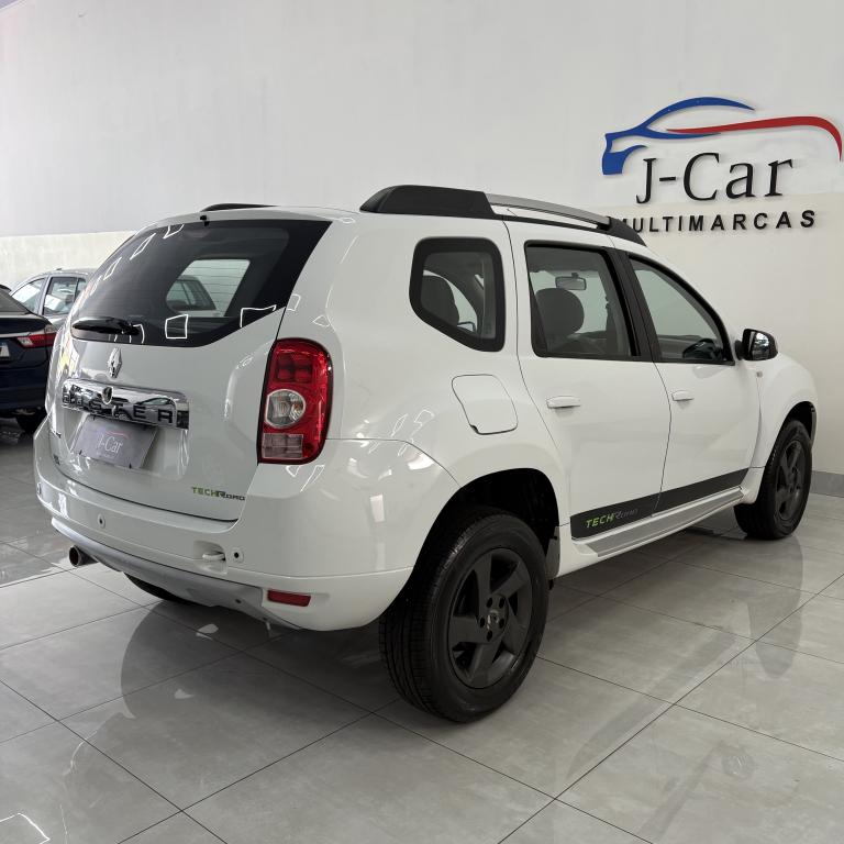 RENAULT Duster - Foto