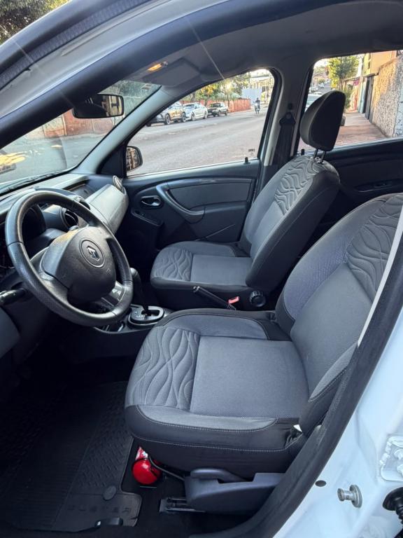 RENAULT Duster - Foto
