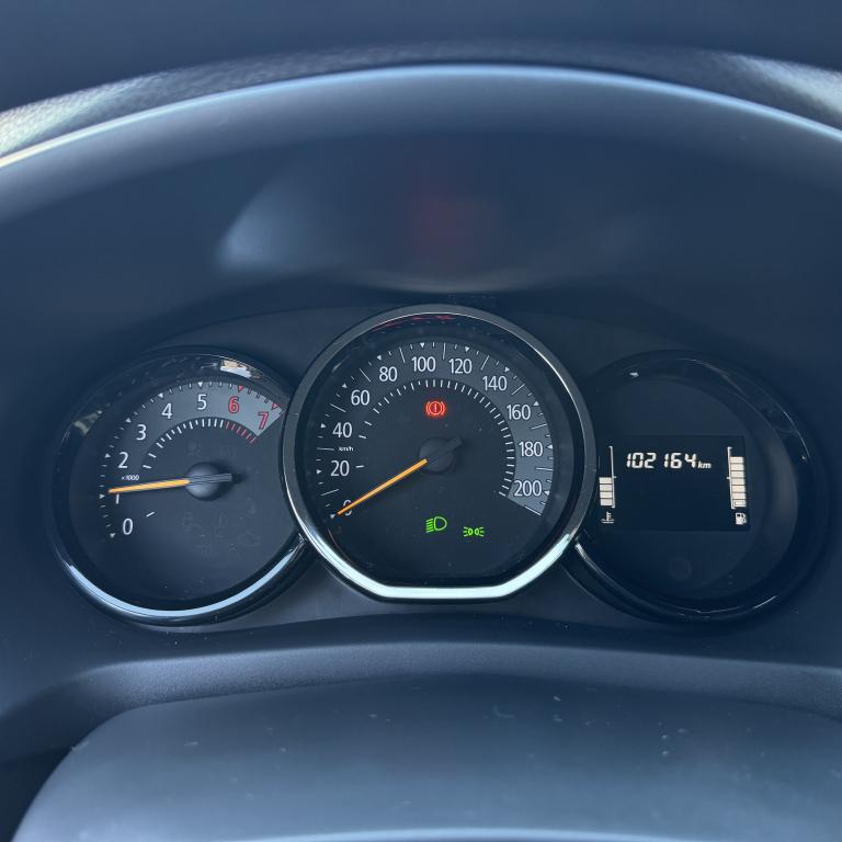 RENAULT Logan - Foto