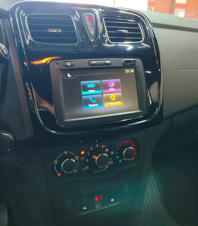 RENAULT Logan - Foto