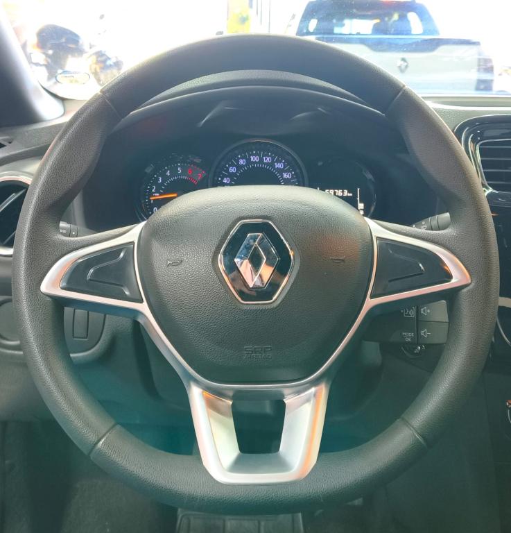 RENAULT Logan - Foto