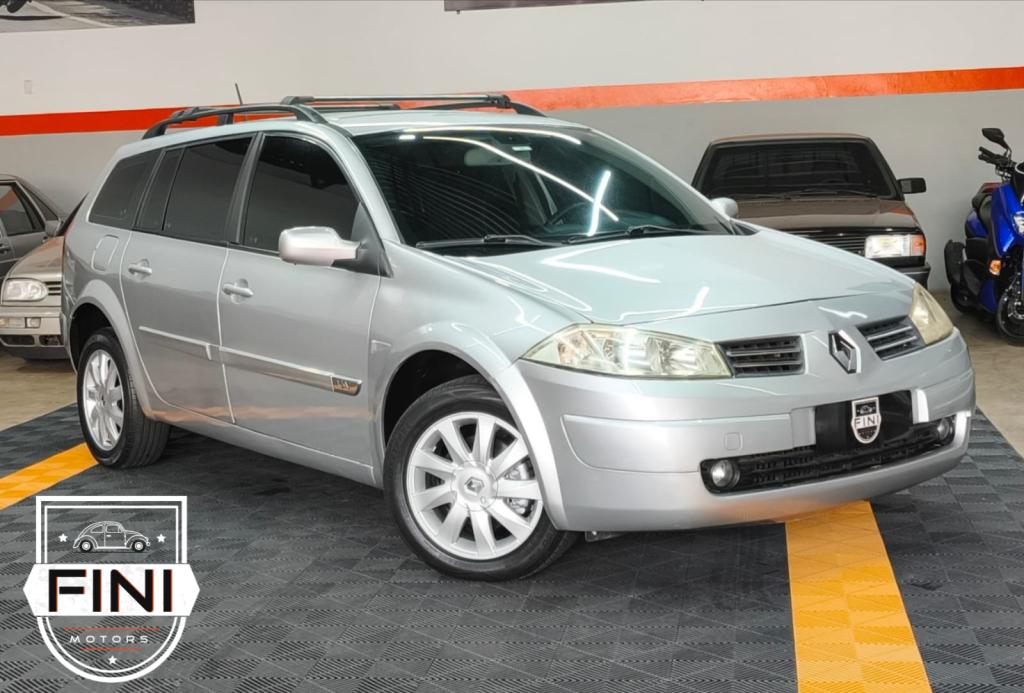 RENAULT Megane Grand Tour