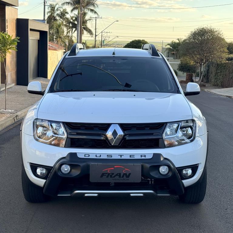 RENAULT Oroch - Foto