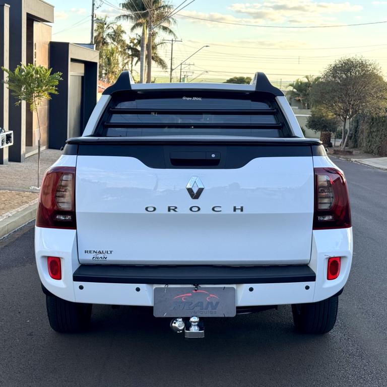 RENAULT Oroch - Foto