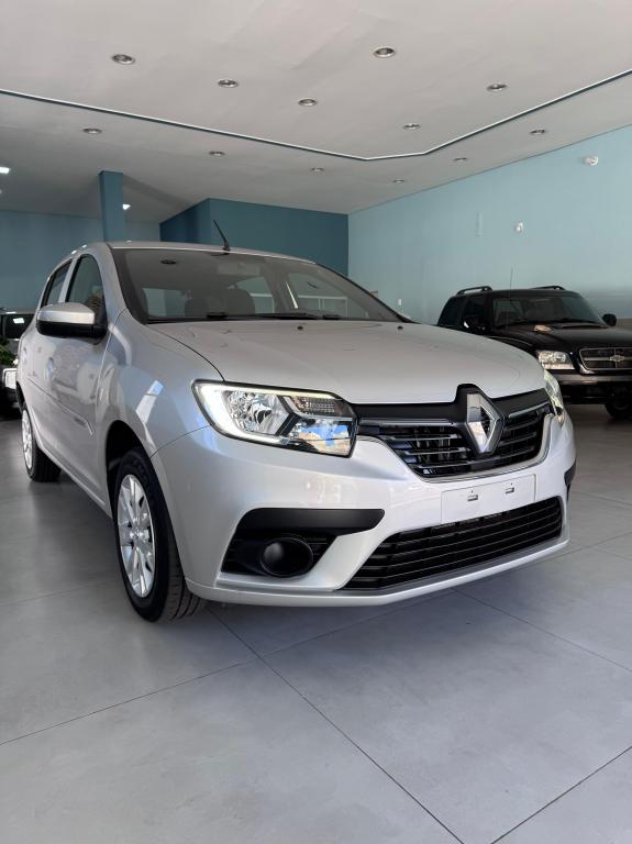 RENAULT Sandero - Foto