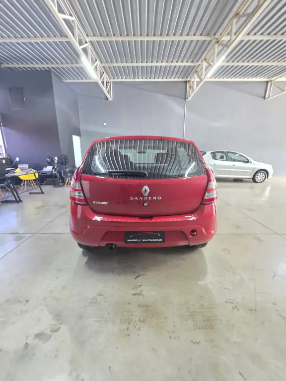 RENAULT Sandero - Foto