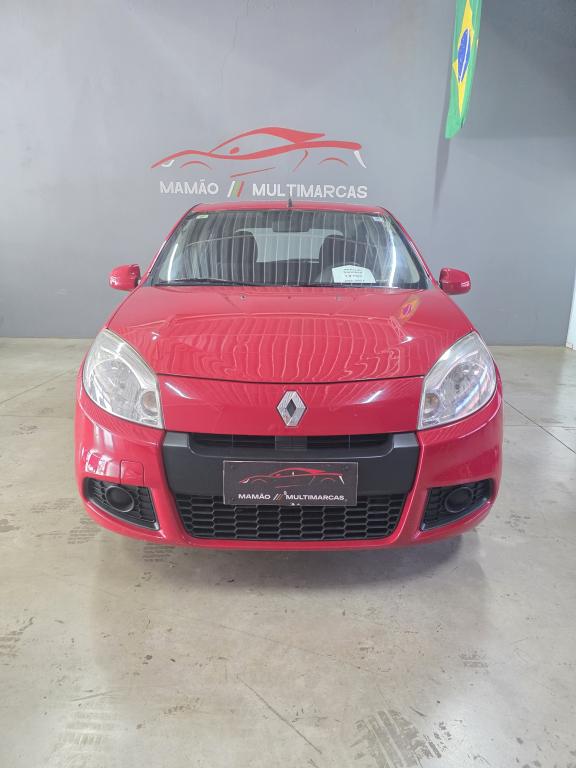 RENAULT Sandero - Foto