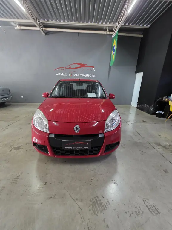 RENAULT Sandero - Foto