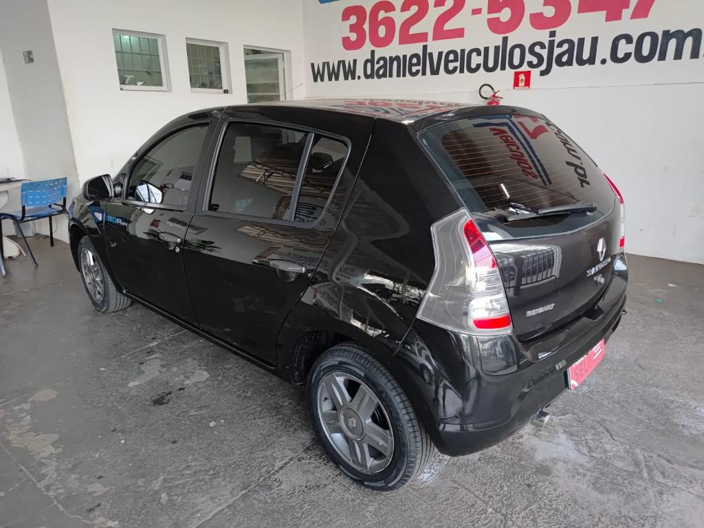 RENAULT Sandero - Foto