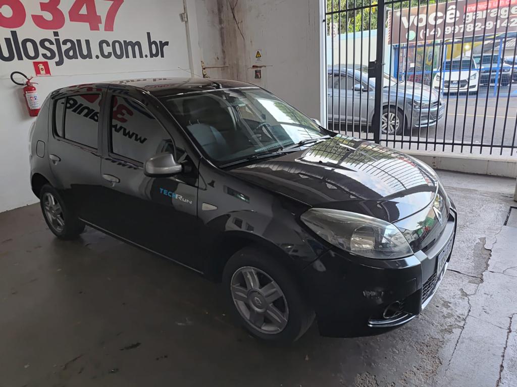 RENAULT Sandero - Foto