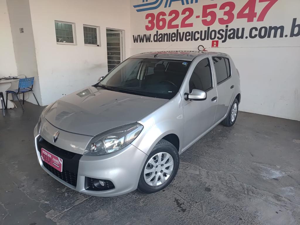 RENAULT Sandero - Foto