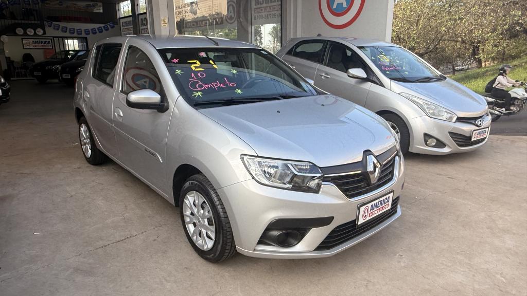 RENAULT Sandero