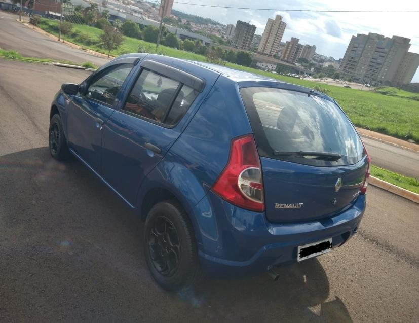 RENAULT Sandero - Foto