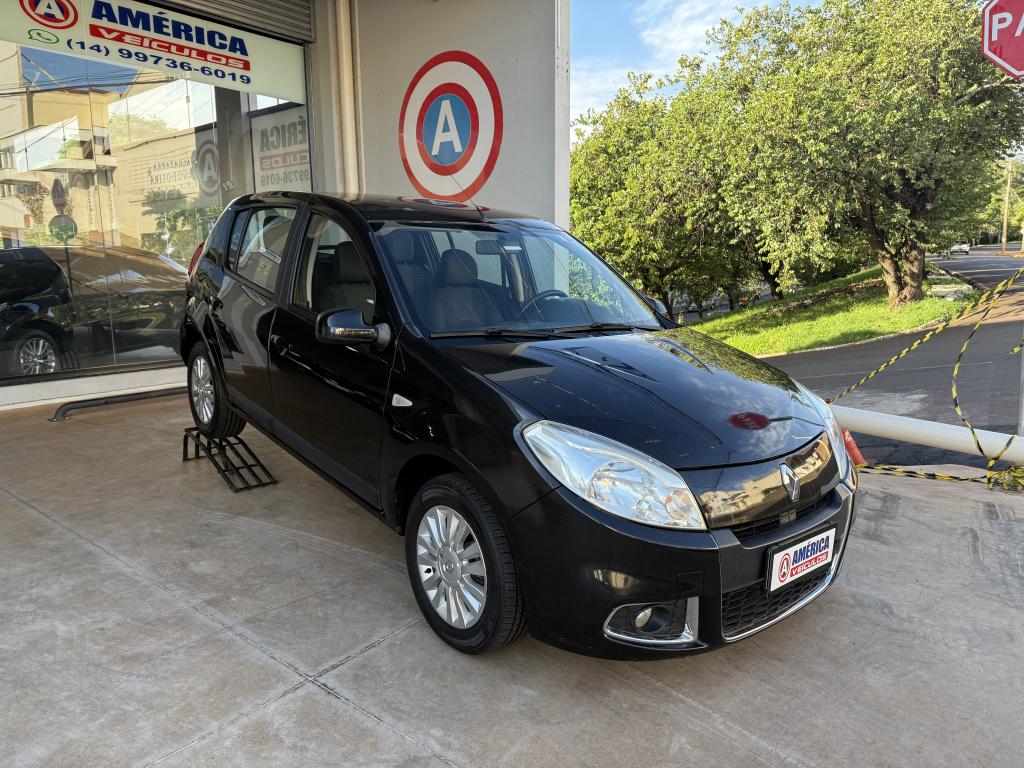 RENAULT Sandero