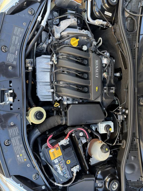 RENAULT Sandero - Foto