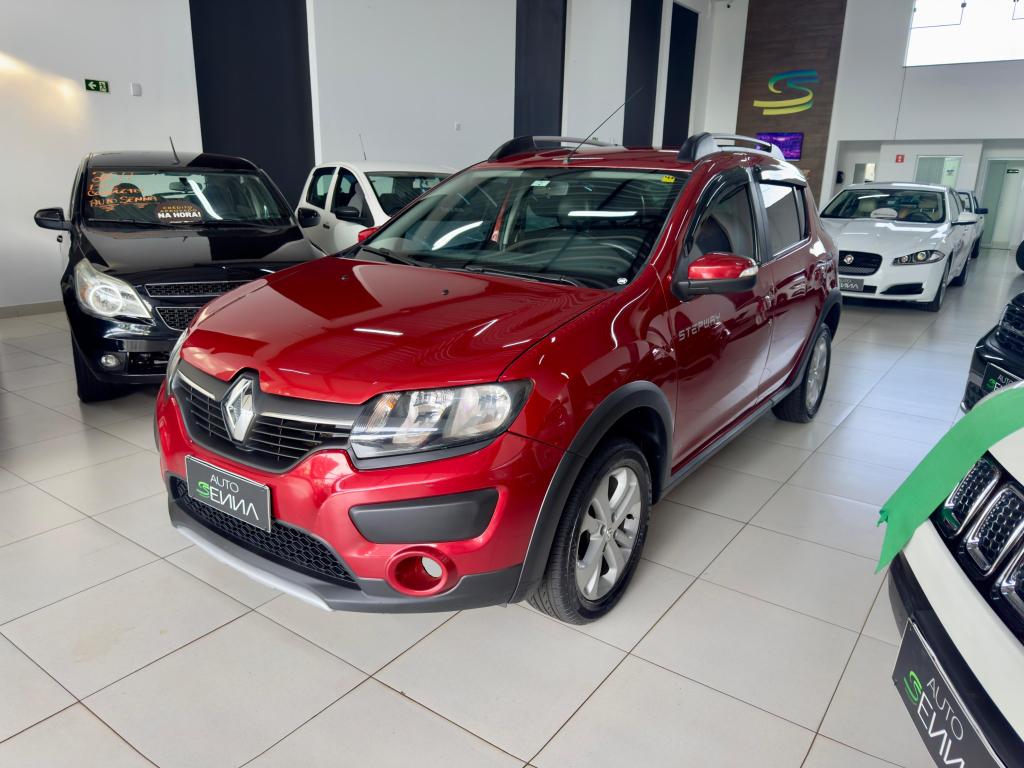 RENAULT Sandero - Foto