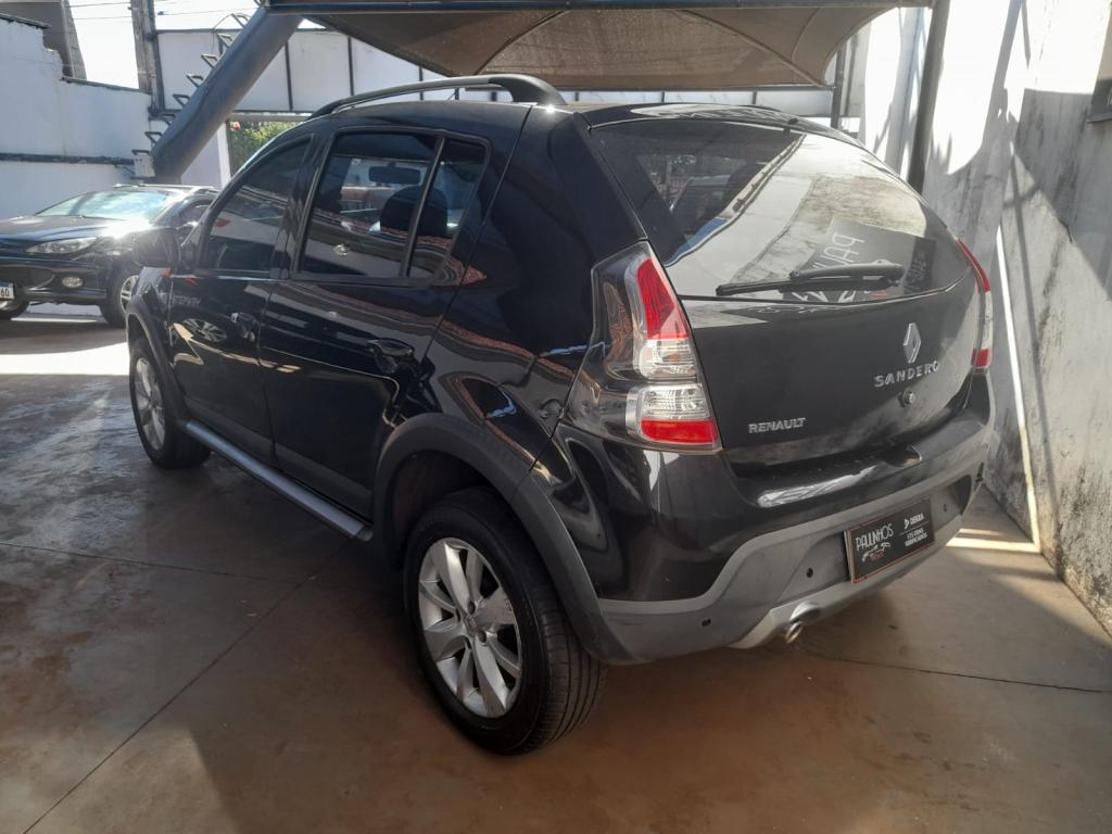 RENAULT Stepway - Foto