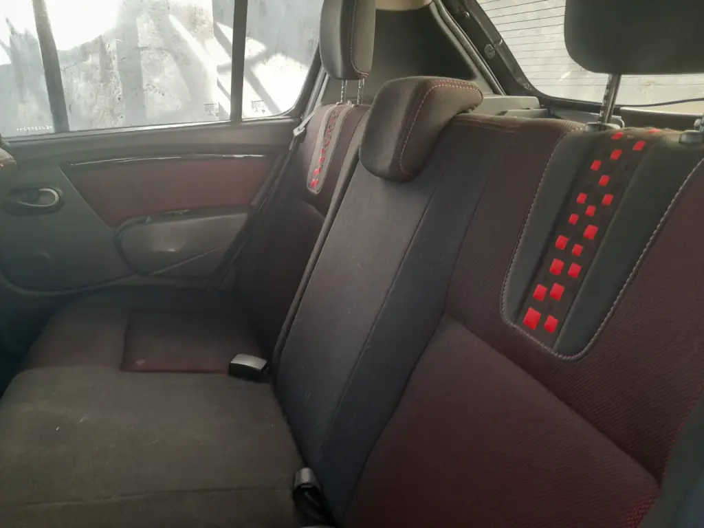 RENAULT Stepway - Foto