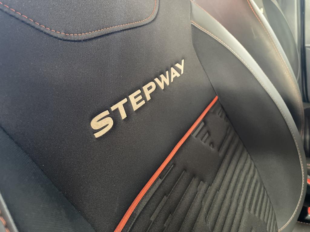 RENAULT Stepway - Foto