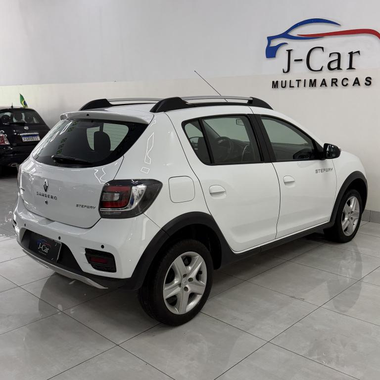 RENAULT Stepway - Foto