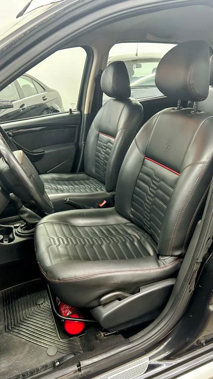 RENAULT Stepway - Foto
