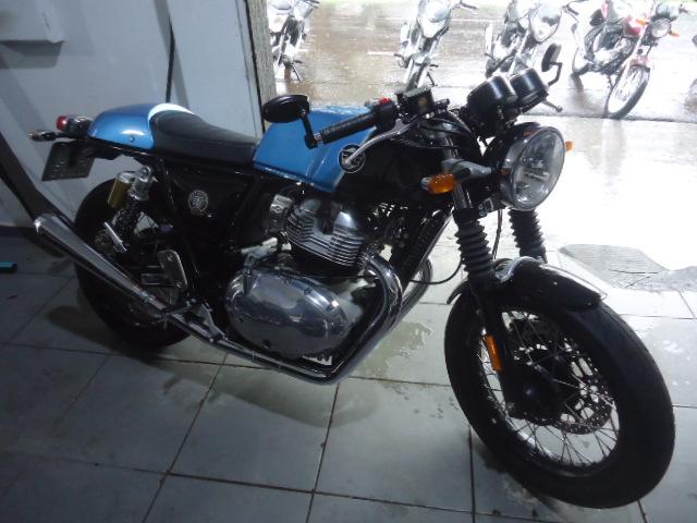 ROYAL ENFIELD Interceptor 650 - Foto