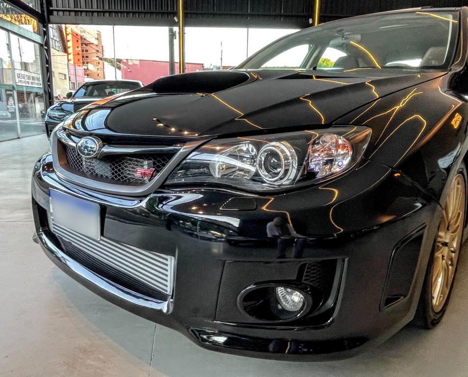 SUBARU Impreza Hatch - Foto