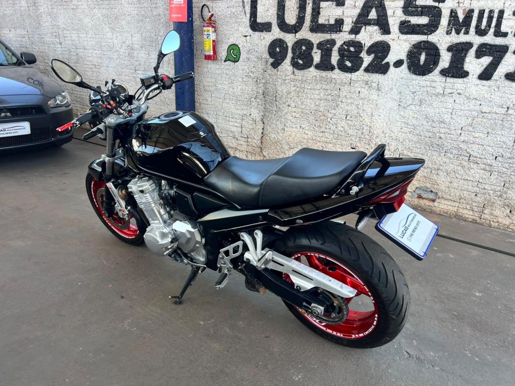 SUZUKI Bandit 1250 - Foto