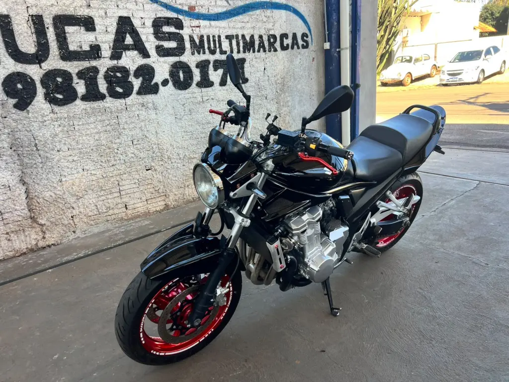 SUZUKI Bandit 1250 - Foto