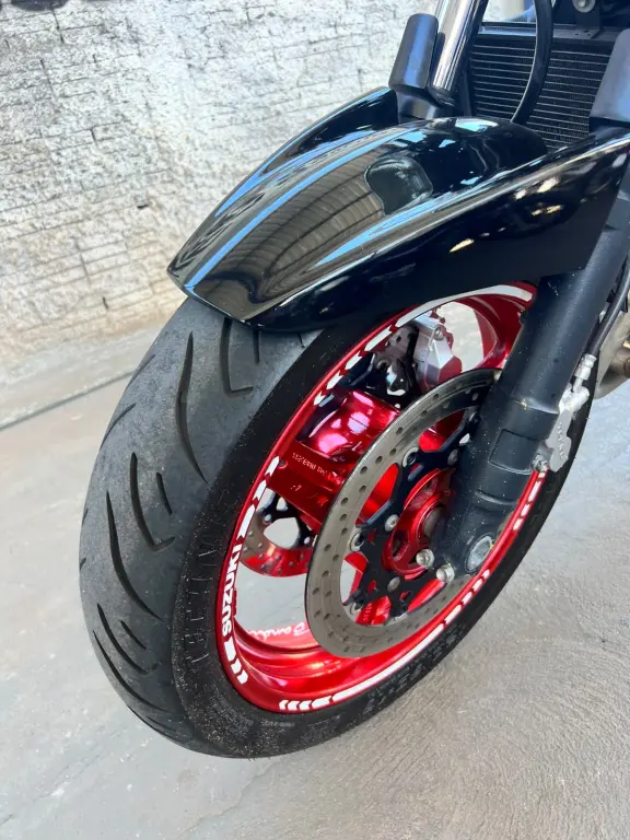SUZUKI Bandit 1250 - Foto