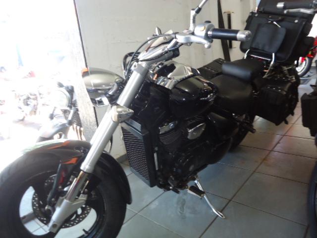 SUZUKI Boulevard M 800 - Foto