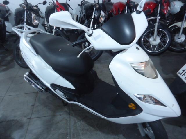 SUZUKI Burgman 125