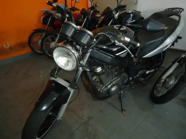 SUZUKI GS 500 E - Foto