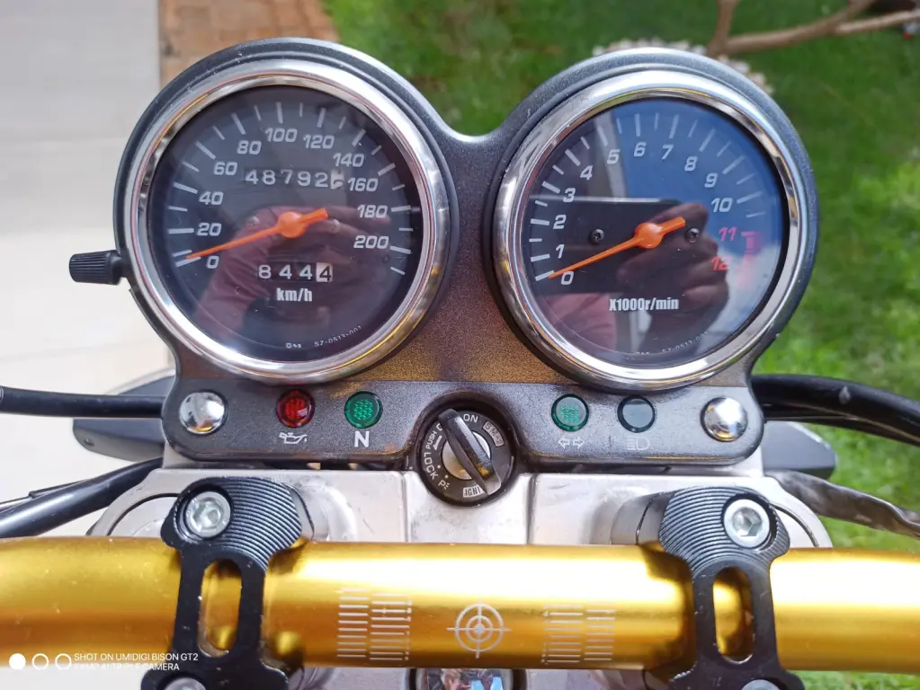 SUZUKI GS 500 E - Foto