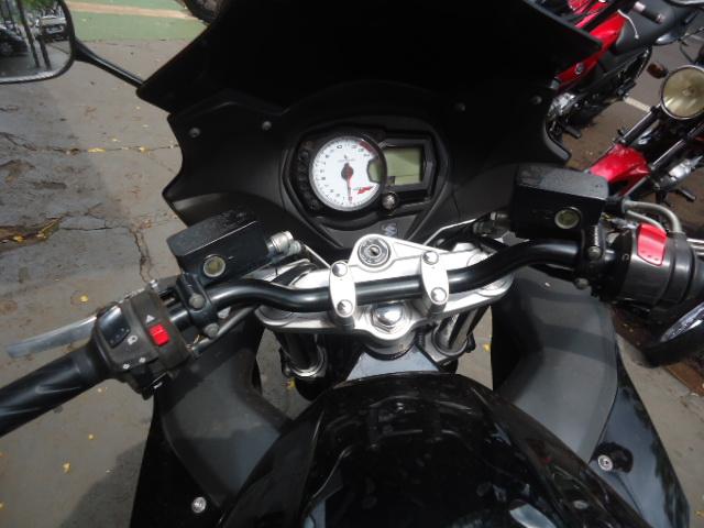 SUZUKI GSX 650 F - Foto