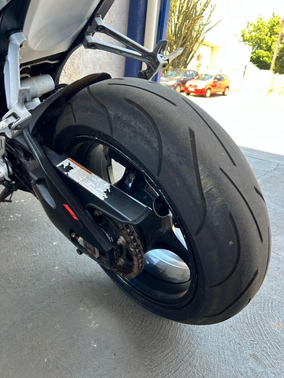 SUZUKI GSX-R 1000 SRAD - Foto