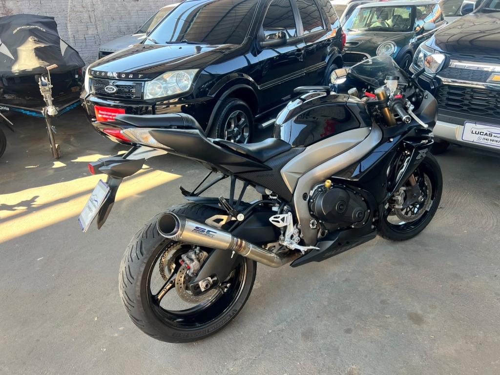 SUZUKI GSX-R 1000 SRAD - Foto