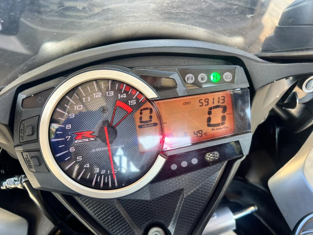 SUZUKI GSX-R 1000 SRAD - Foto