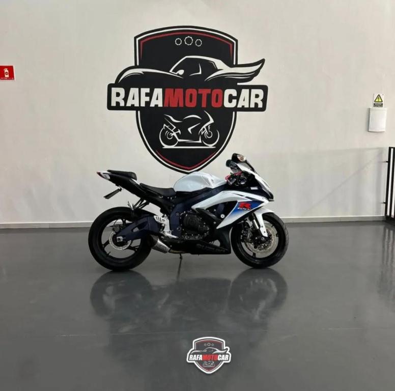 SUZUKI GSX-R 750 Srad - Foto