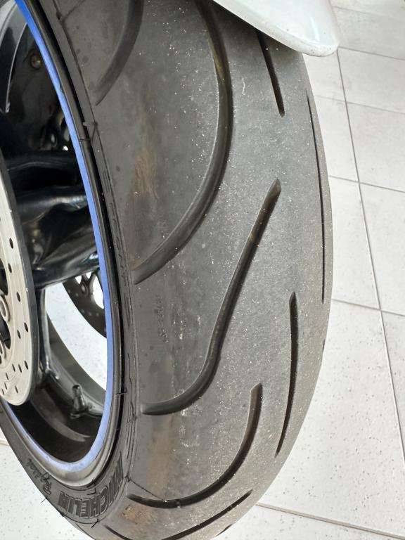 SUZUKI GSX-R 750 Srad - Foto